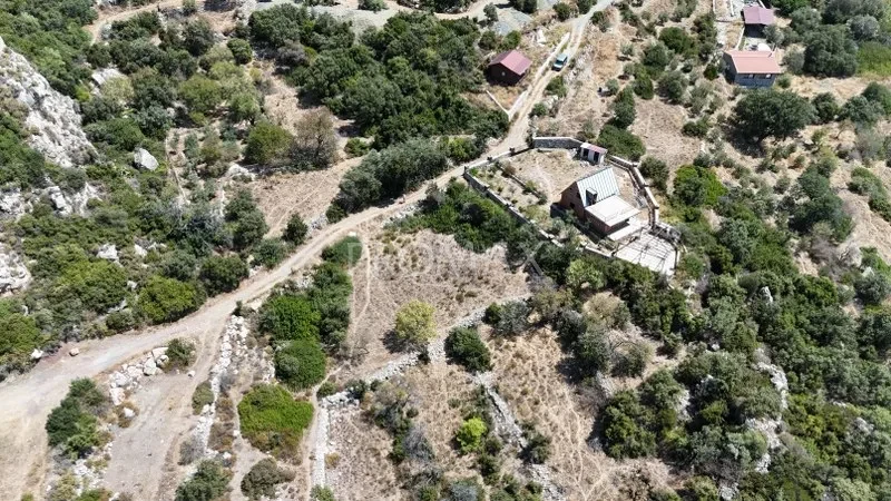 PROMAX - MARMARİS SÖĞÜT'TE 265 m2 DENİZ MANZARALI TARLA