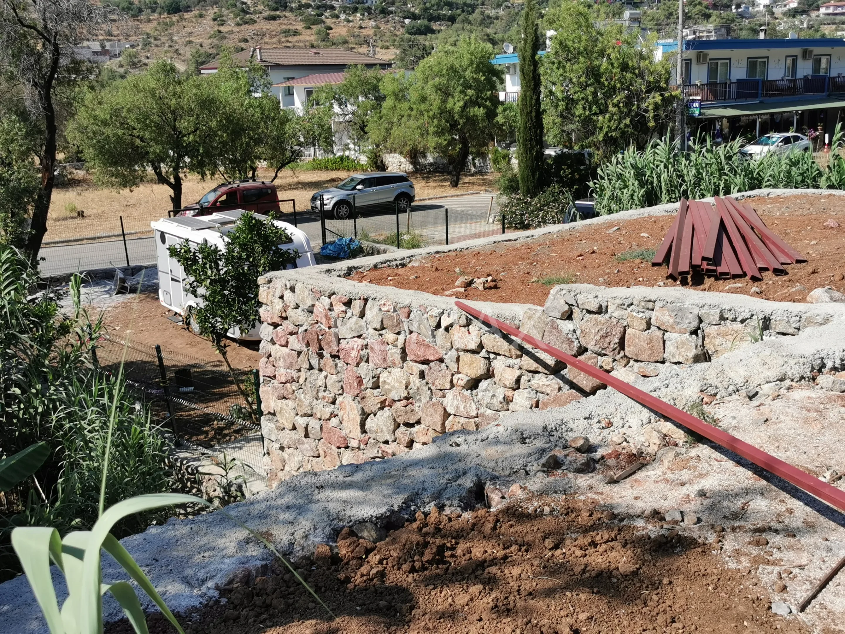 İMARIN HEMEN YANINDA, DENİZE YÜRÜYÜŞLE!