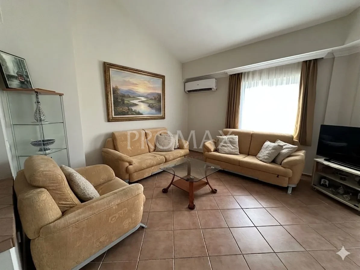 Marmaris'te MUHTEŞEM 3+1 LOFT DİZAYN 147 m2 Dubleks Daire