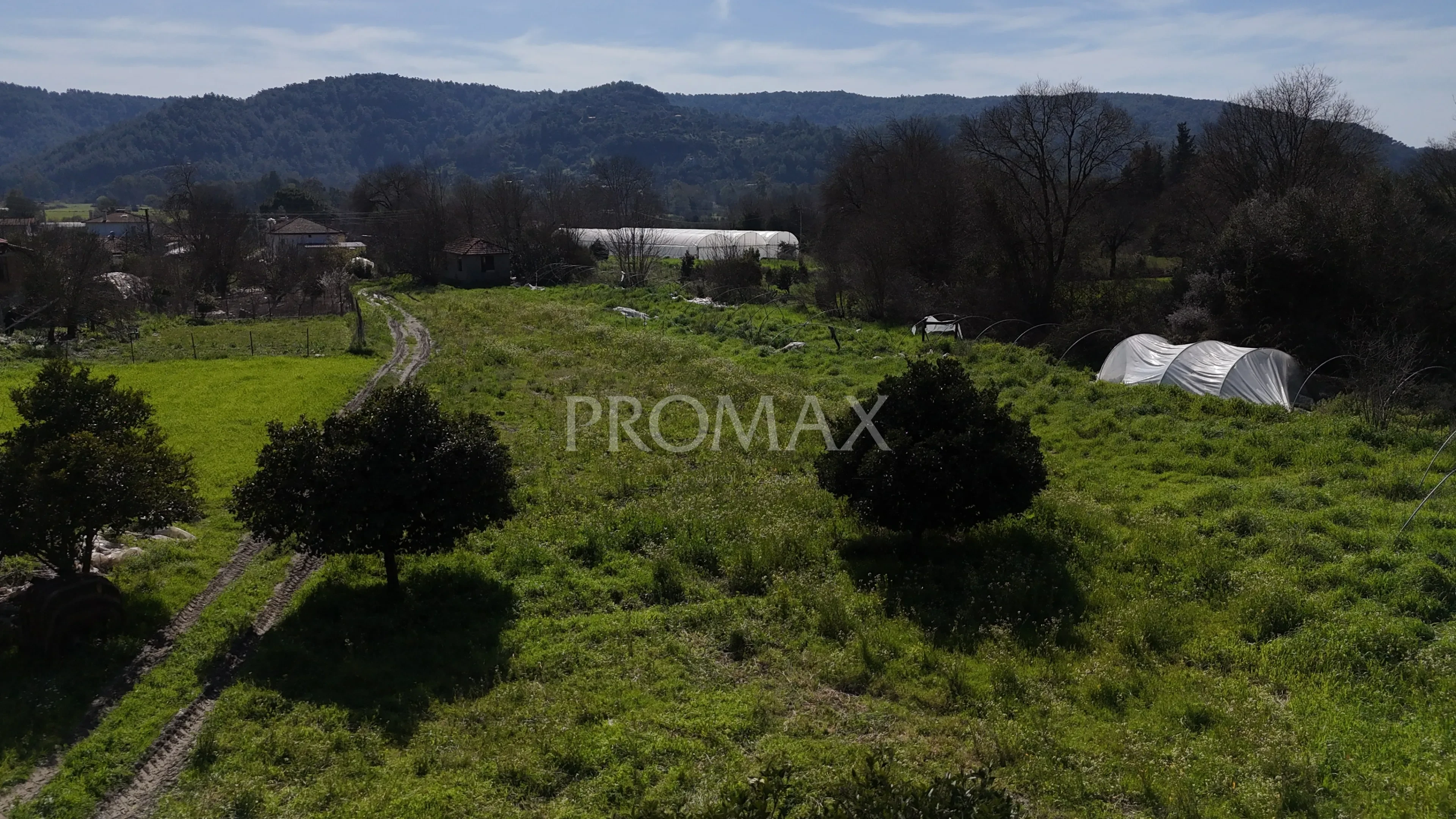 ULA ELMALI İMARLI FIRSAT ARSA