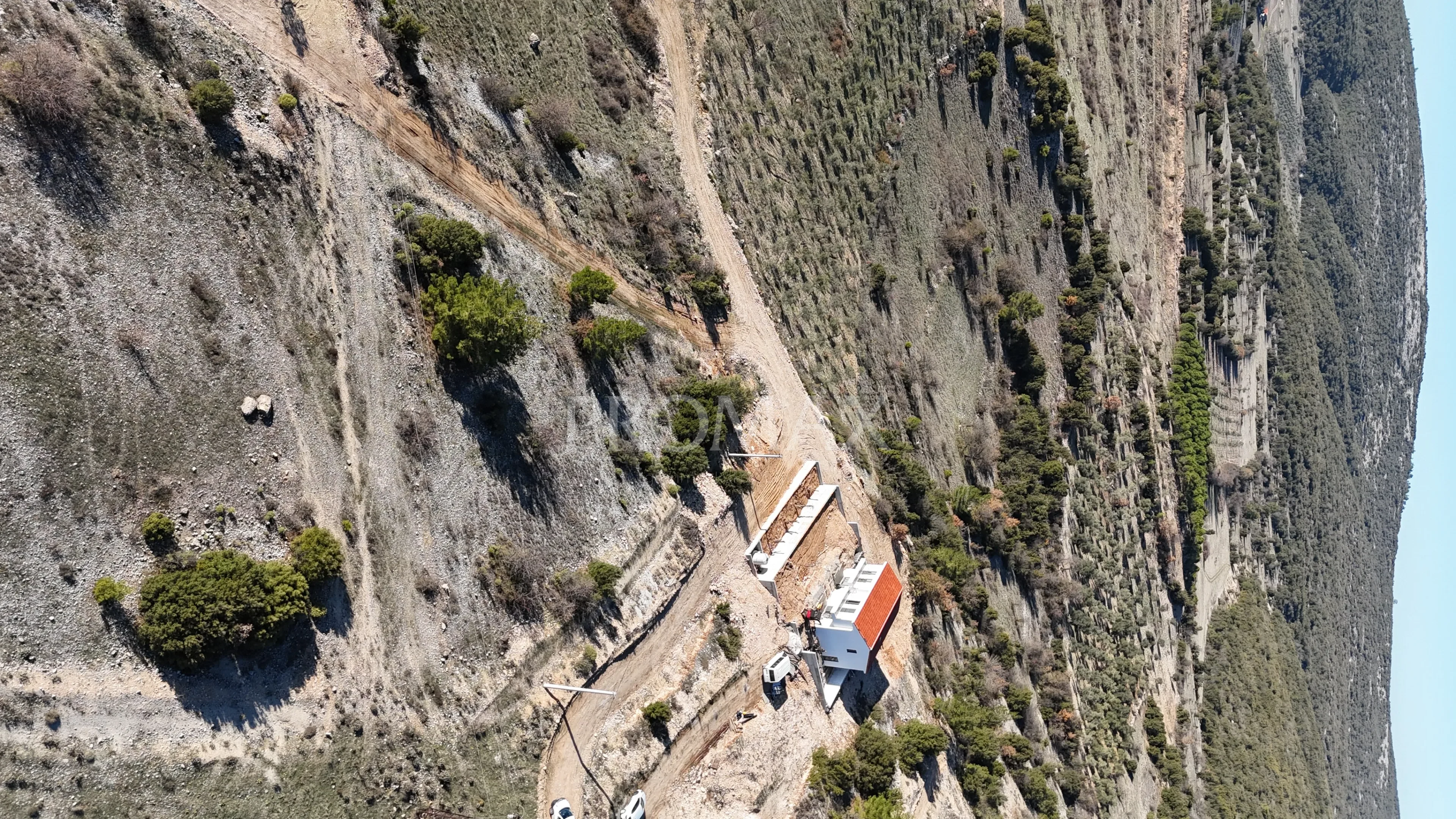 EŞSİZ DOĞA MANZARALI  630 m2 İMARLI ARSA YERKESİK'DE SİZİ BEKLİYOR