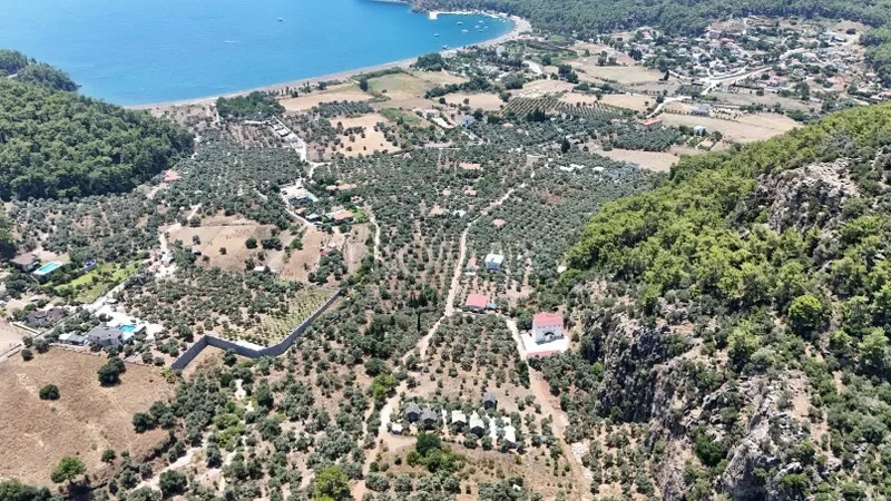KÖYCEĞİZ EKİNCİK'TE 2.465 m2 MUHTEŞEM ARAZİ "DENİZE YAKIN"