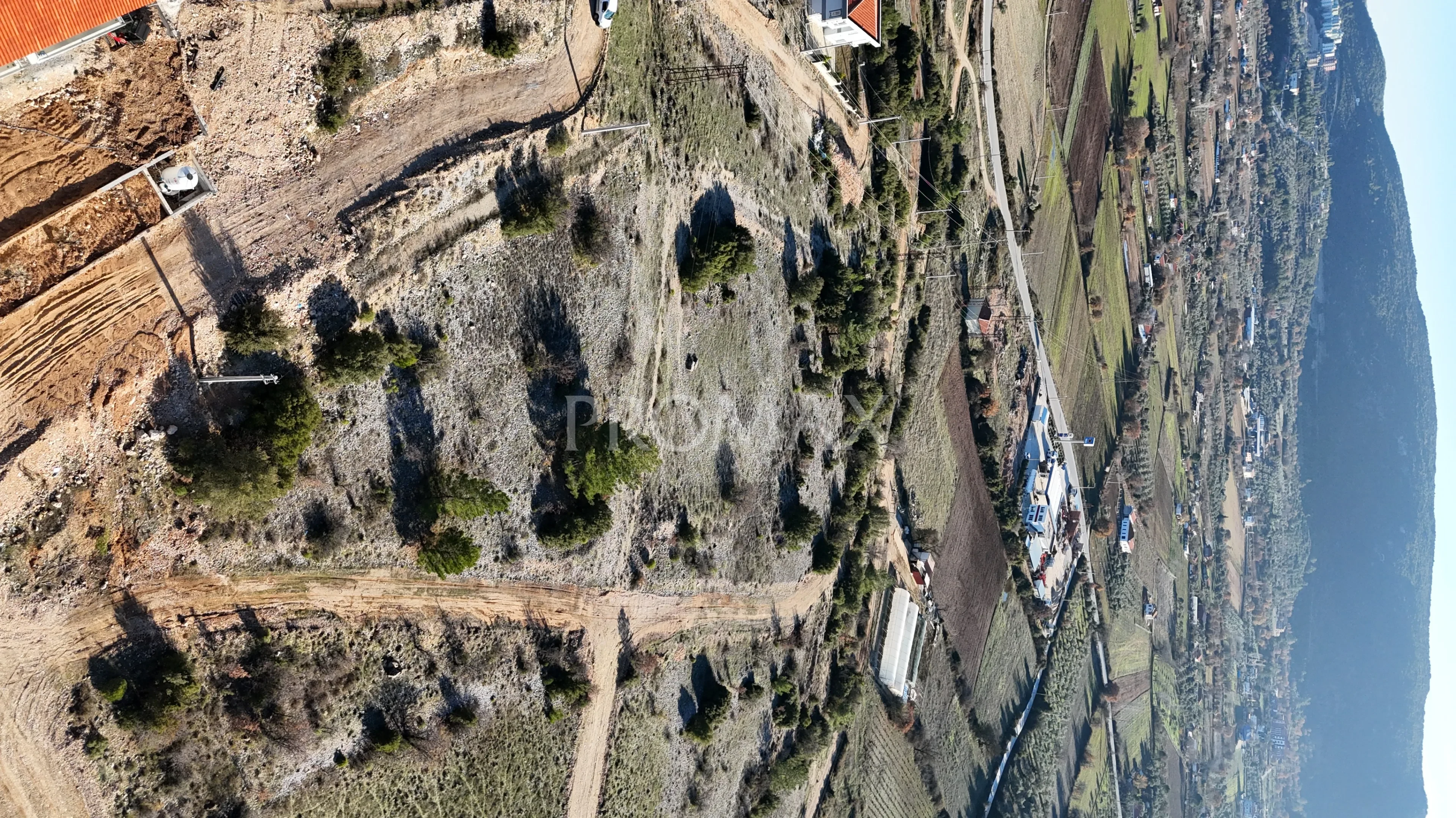 EŞSİZ DOĞA MANZARALI  630 m2 İMARLI ARSA YERKESİK'DE SİZİ BEKLİYOR