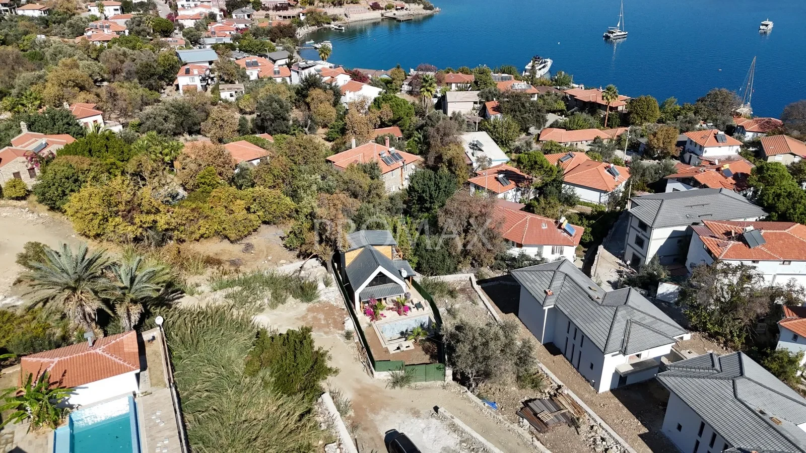 DENİZE ÜÇ ADIMDA MİNİMAL YAŞAM