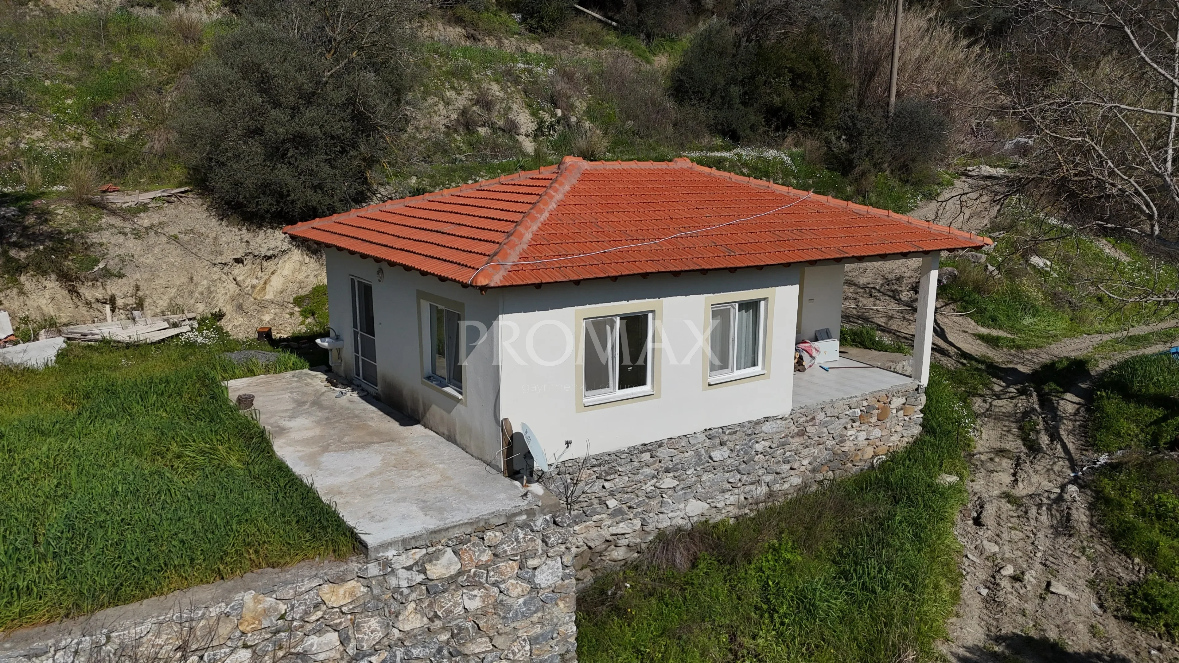 ULA ELMALI İMARLI FIRSAT ARSA
