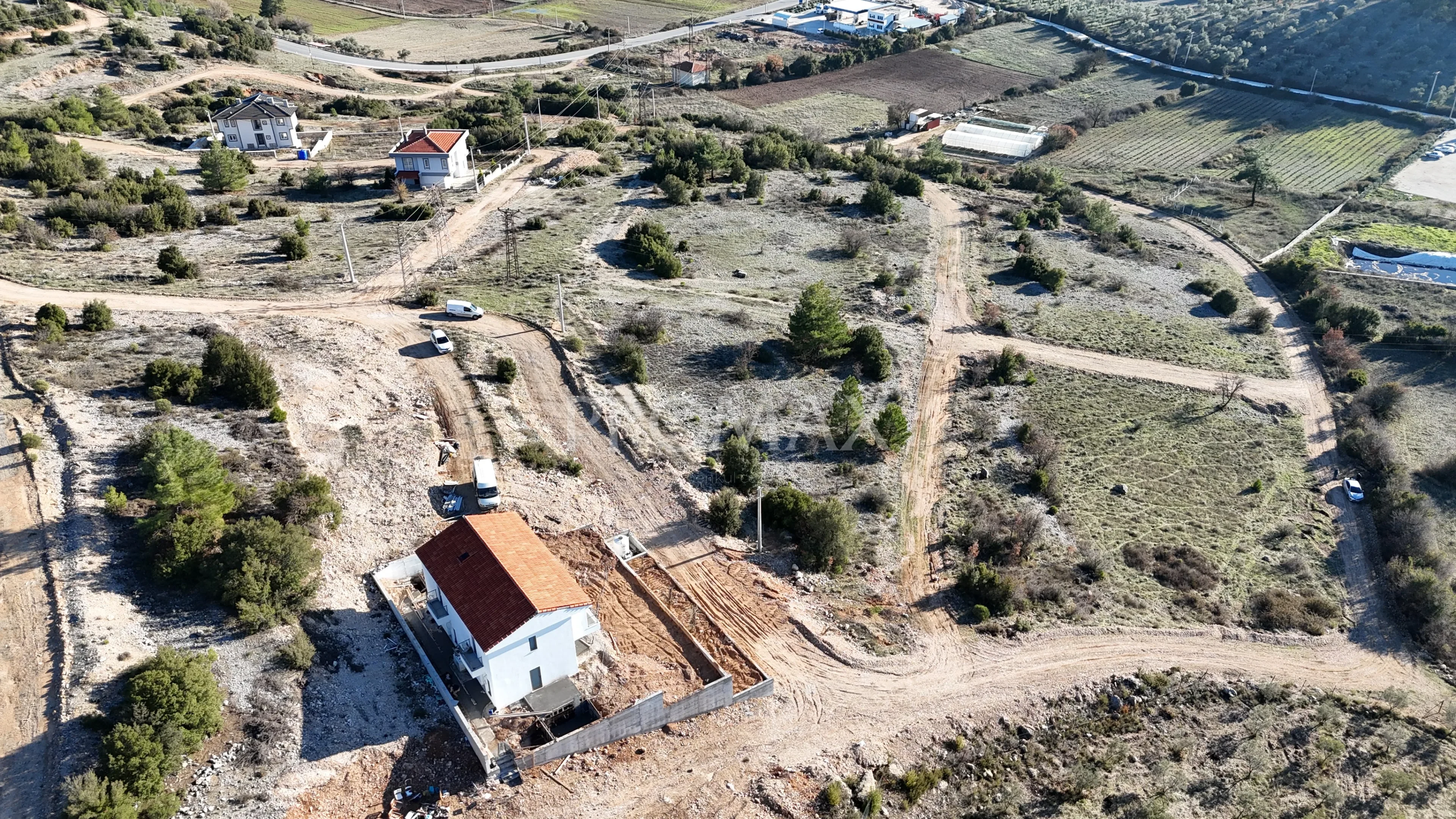 EŞSİZ DOĞA MANZARALI  630 m2 İMARLI ARSA YERKESİK'DE SİZİ BEKLİYOR
